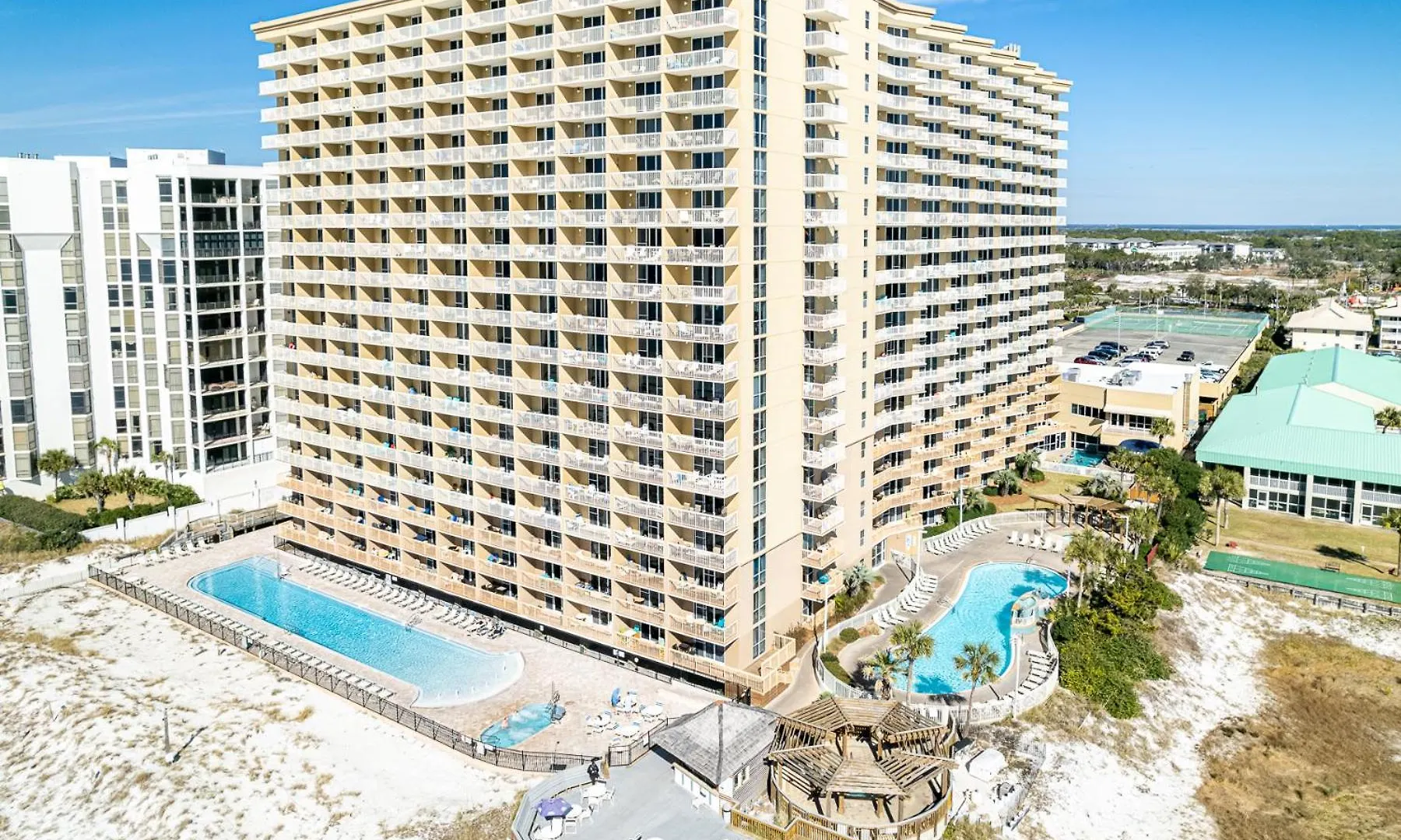 Sandpiper Cove 2058- By Holiday Isle Properties Destin