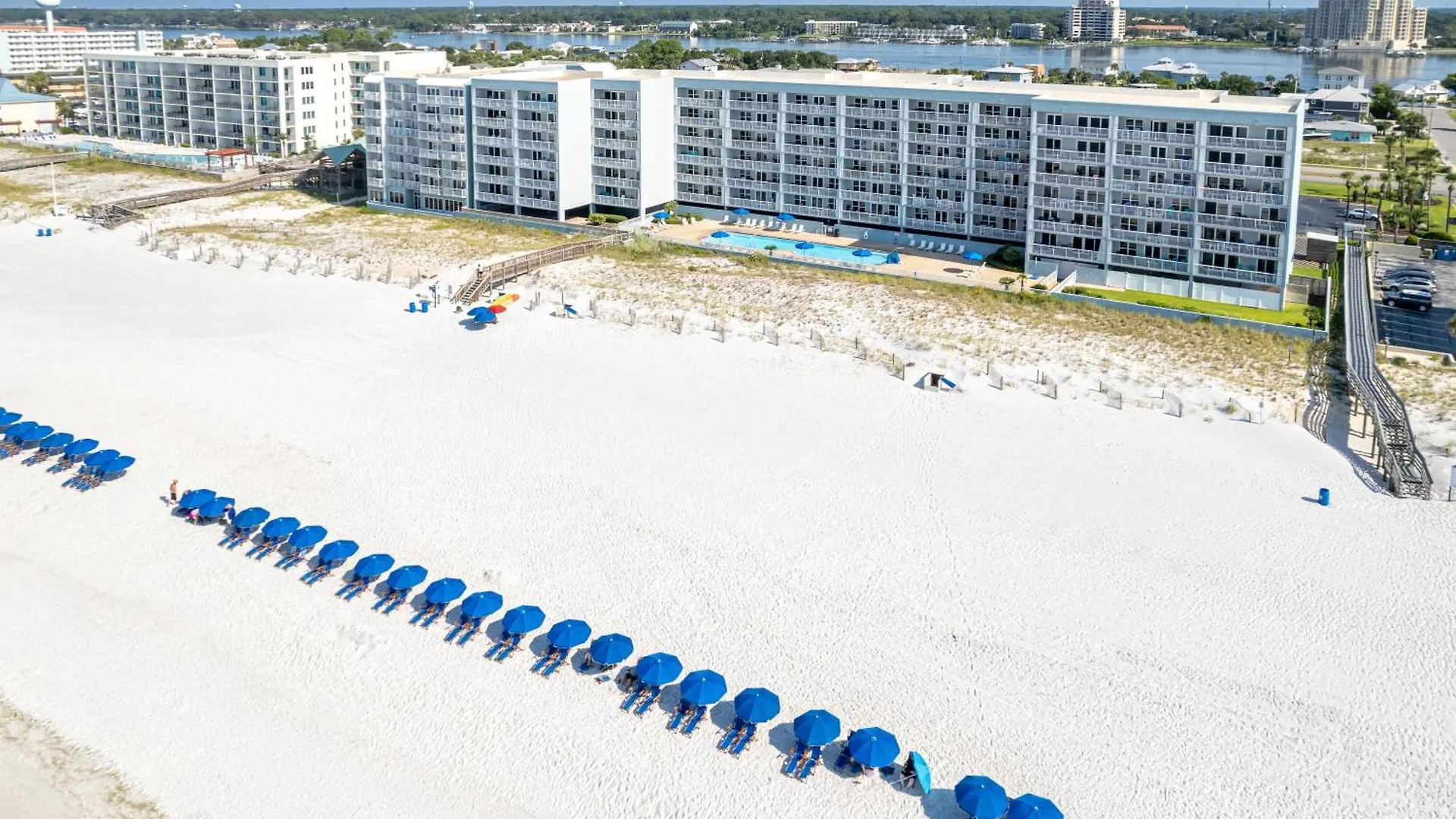 Sandpiper Cove 2058- By Holiday Isle Properties Destin Apartment