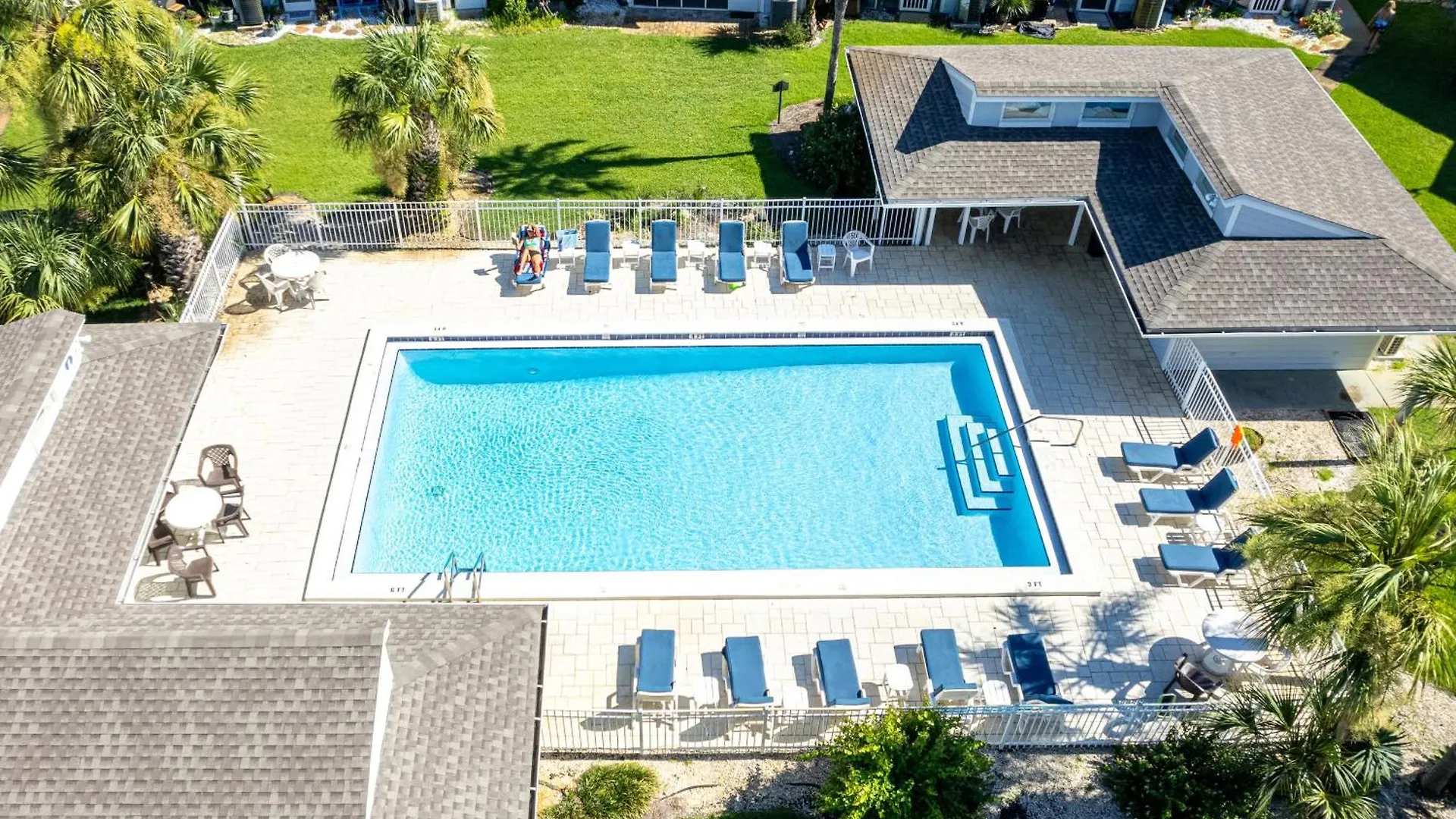 Apartment Sandpiper Cove 2058- By Holiday Isle Properties Destin